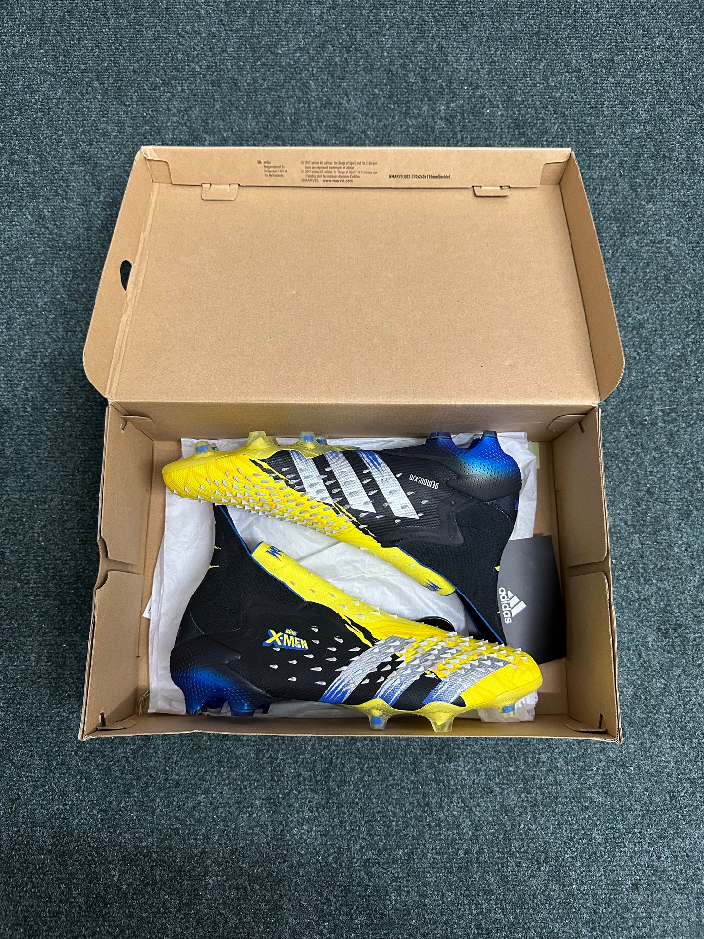 Adidas Marvel x Predator Freak+ FG (Wolverine)